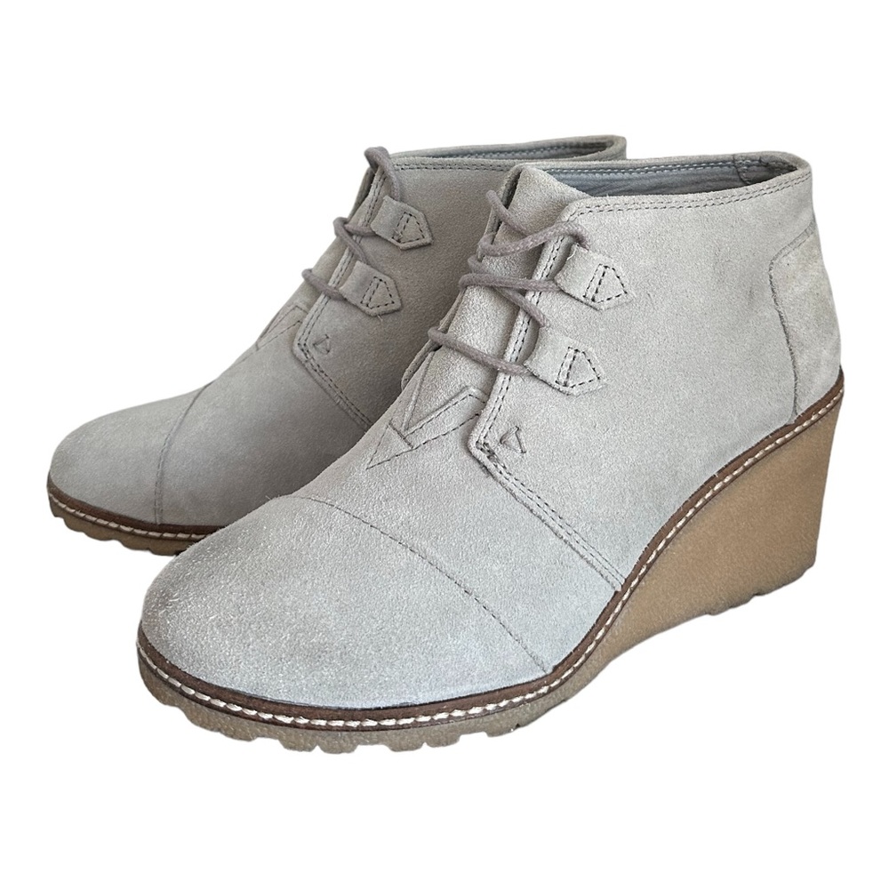 Toms Women's Light Gray Suede Crepe Desert Wedge Bootie Size 8.5